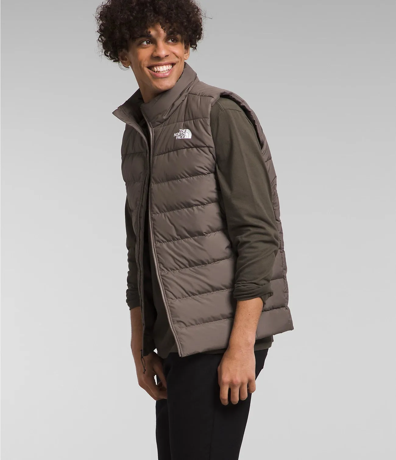 Aconcagua 3 Vest (Men's) - NF0A84IK - Past Season