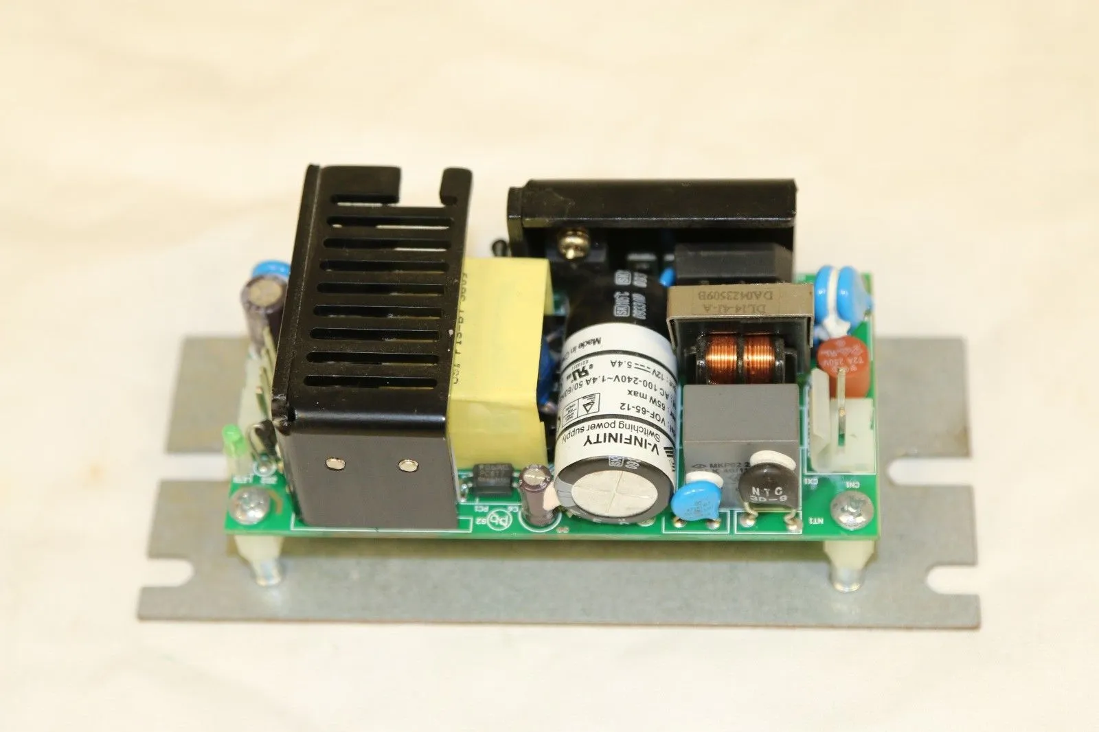 STAR TRAC TREADMILL POWER SUPPLY WITH BRACKET - OEM# 715-3784-KT