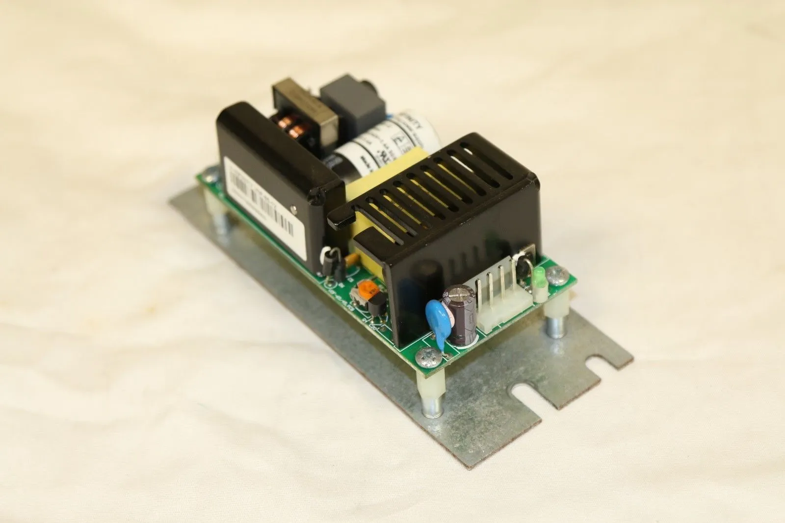STAR TRAC TREADMILL POWER SUPPLY WITH BRACKET - OEM# 715-3784-KT